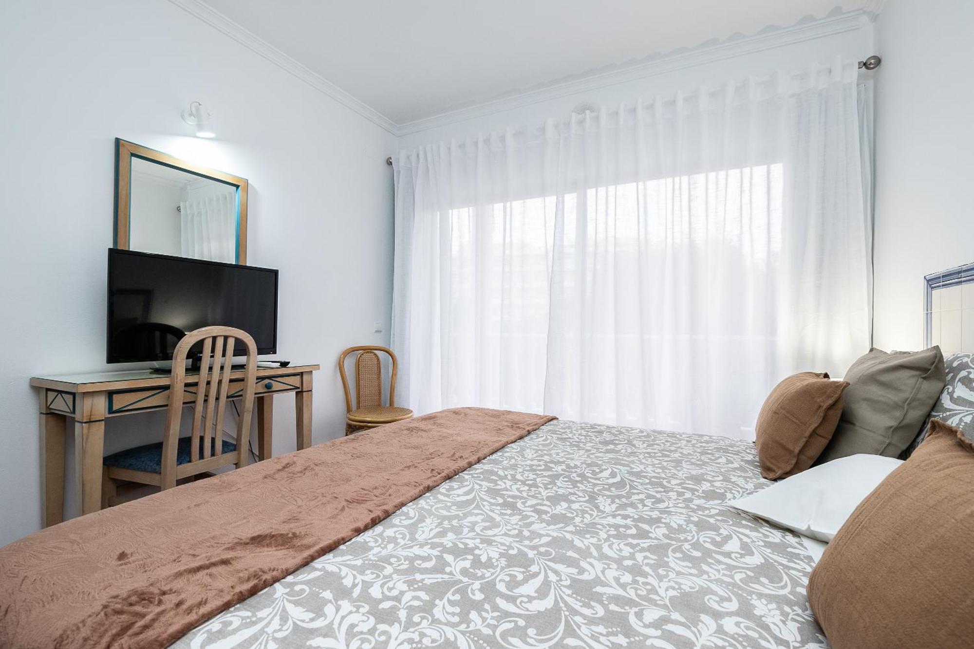 Parque Dos Reis Apartment Монте-Гордо Экстерьер фото
